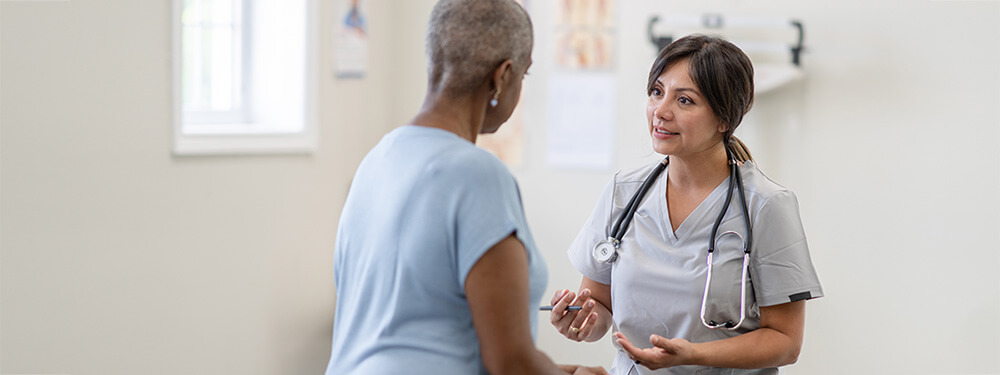 CMS SDOH Measures-blog-image-02 hospital staff collection CMS' healthcare information on a patient